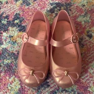 Mini Melissa shoes// lots of life left// size 8